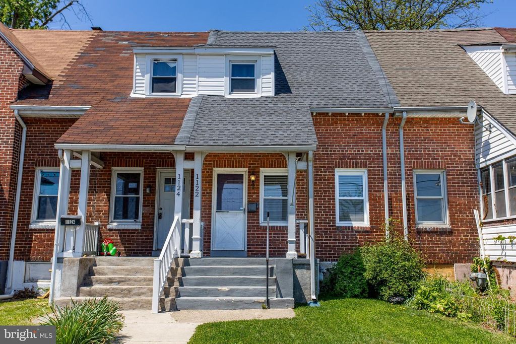 1122 W RIDGE RD, Marcus Hook, PA 19061