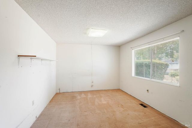 118 Rainier Cir, Vacaville, CA 95687