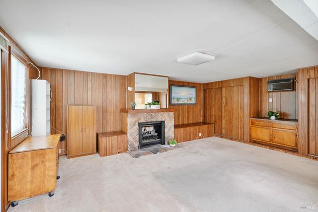 118 Rainier Cir, Vacaville, CA 95687