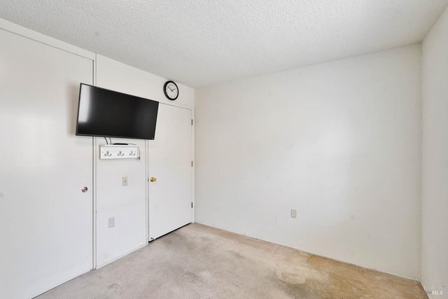 118 Rainier Cir, Vacaville, CA 95687