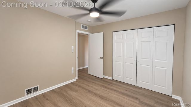 9325 Westpoint Street, Taylor, MI 48180