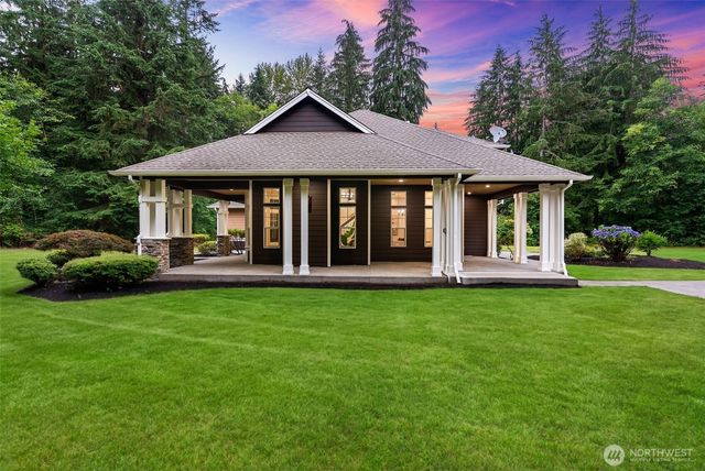 24984 SE 367th Way, Enumclaw, WA 98022