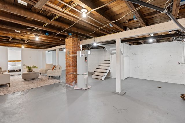 8102 E Valleyway Ave, Spokane Valley, WA 99212