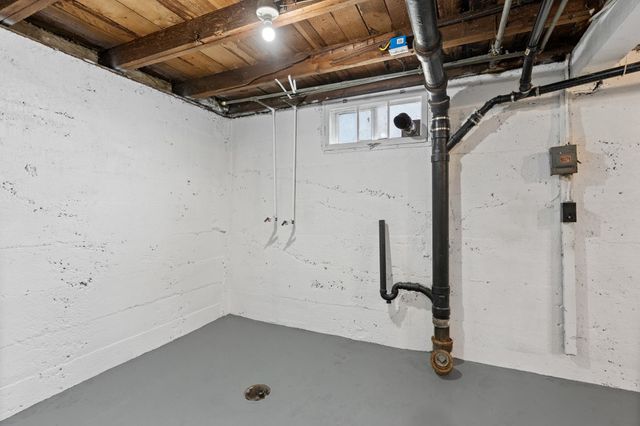 8102 E Valleyway Ave, Spokane Valley, WA 99212