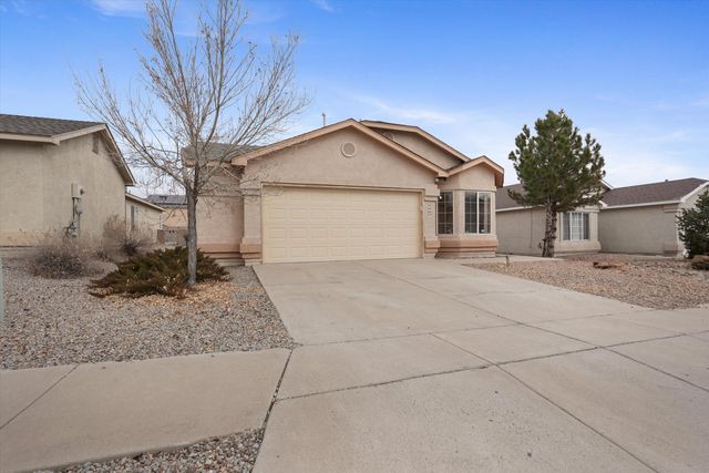 7701 Kentwood Avenue NW, Albuquerque, NM 87114