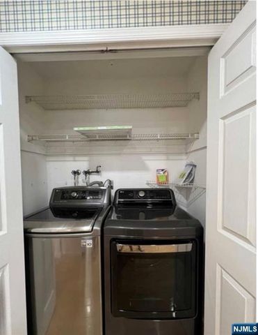 18 Linwood Avenue 18, Cresskill, NJ 07626