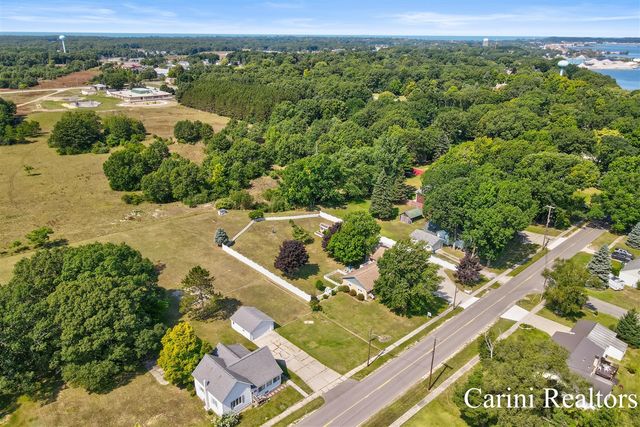 2898 Linwood Road, Manistee, MI 49660