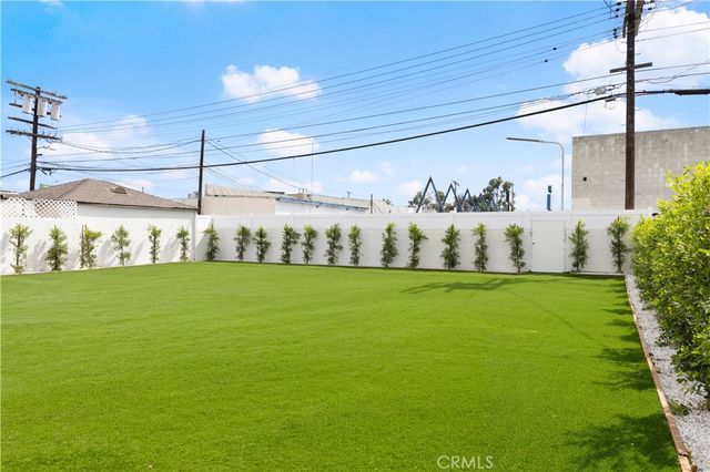 8759 Snowden Ave., Arleta, CA 91331