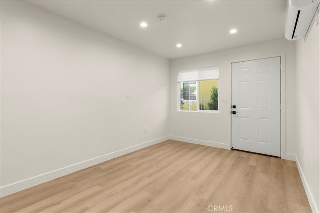 8759 Snowden Ave., Arleta, CA 91331