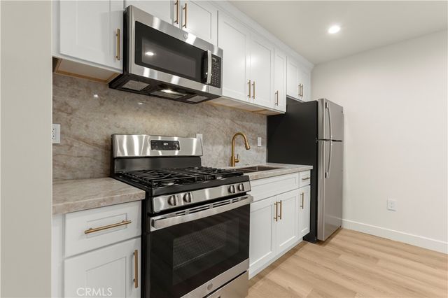8759 Snowden Ave., Arleta, CA 91331