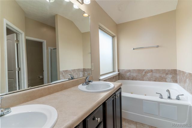 1818 Cotton Blossom Way, Prattville, AL 36067