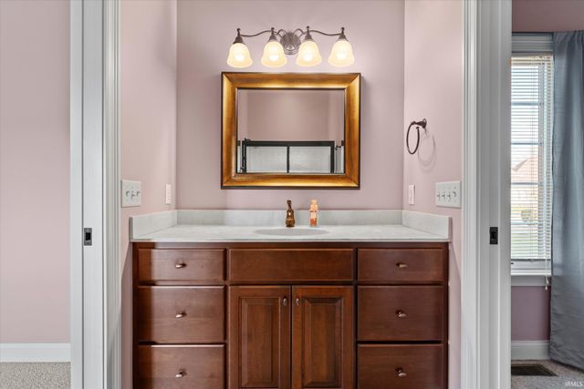 51625 Meadow Pointe Court, Granger, IN 46530