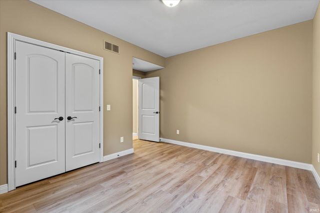 51625 Meadow Pointe Court, Granger, IN 46530