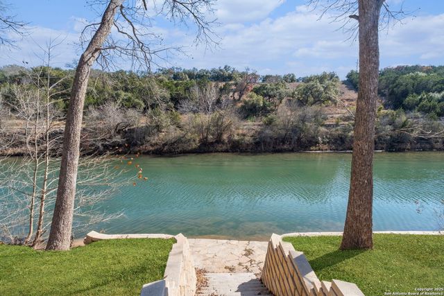 902 Bingham Lane, New Braunfels, TX 78132