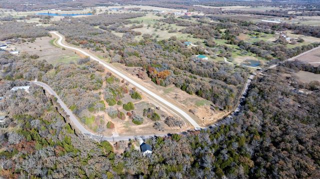 24 Shady Oak Lane, Valley View, TX 76272