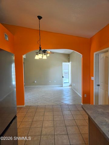 4001 Jewel Court, Las Cruces, NM 88012