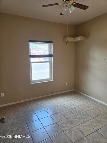 4001 Jewel Court, Las Cruces, NM 88012