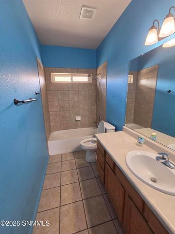 4001 Jewel Court, Las Cruces, NM 88012