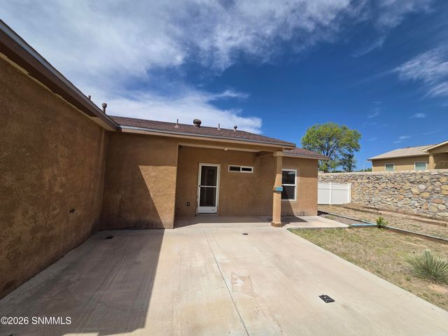 4001 Jewel Court, Las Cruces, NM 88012