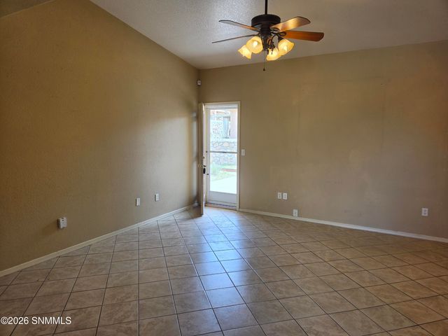 4001 Jewel Court, Las Cruces, NM 88012
