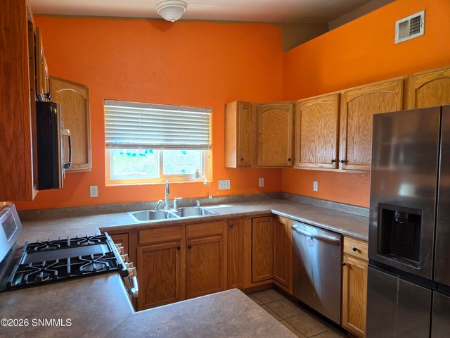 4001 Jewel Court, Las Cruces, NM 88012