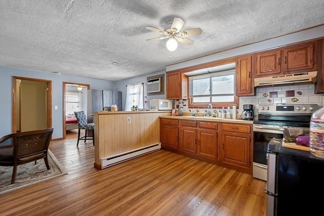 188 Auburn St, Auburn, MA 01501