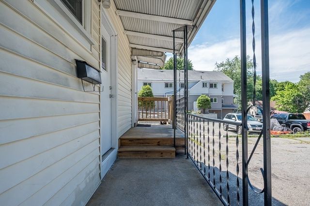 188 Auburn St, Auburn, MA 01501