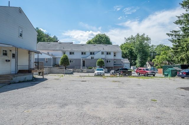 188 Auburn St, Auburn, MA 01501