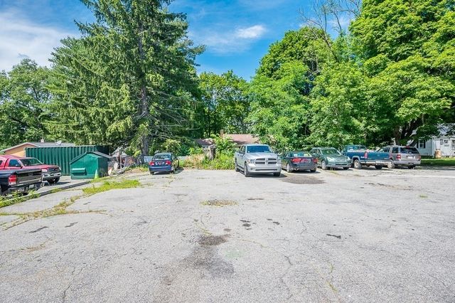 188 Auburn St, Auburn, MA 01501