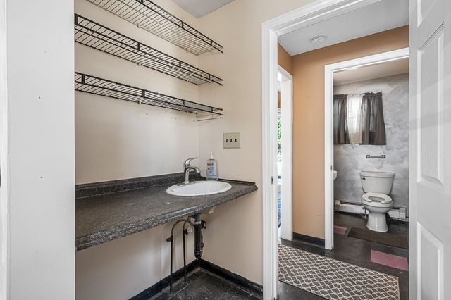 188 Auburn St, Auburn, MA 01501