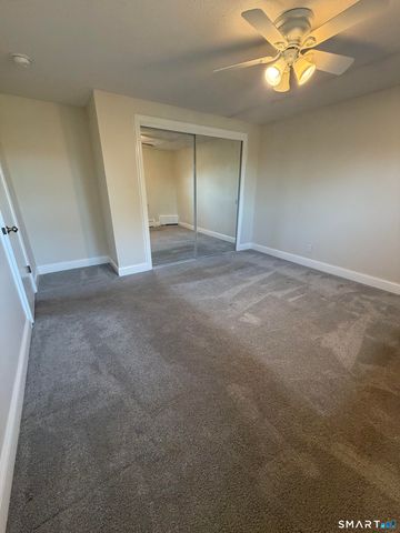 19 Evergreen Drive, Clinton, CT 06413