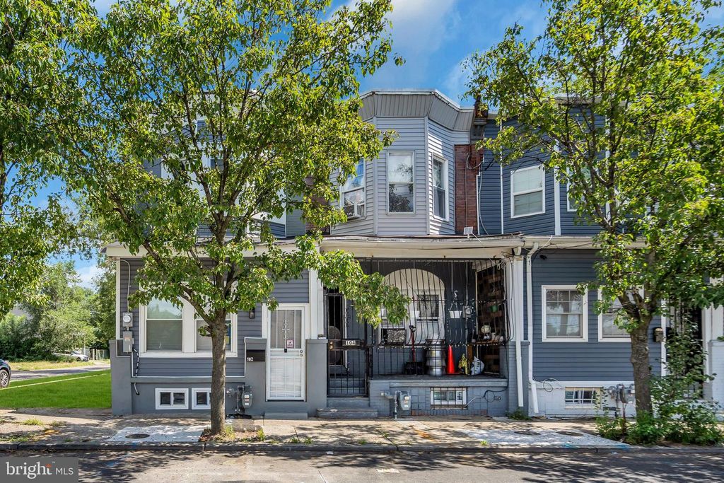 102 S 24TH ST, CAMDEN, NJ 08105 — exterior