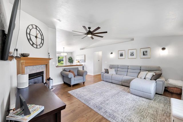 3766 SANDPIPER WAY, Green Bay, WI 54311