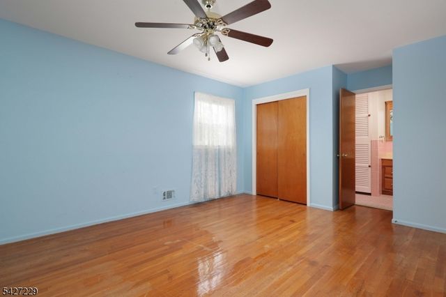 76 Harrison St, Clark Twp., NJ 07066