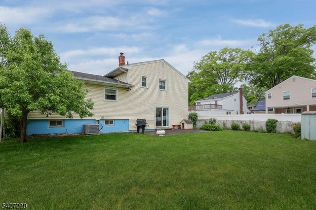 76 Harrison St, Clark Twp., NJ 07066