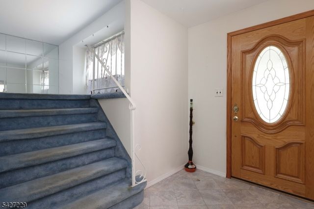 76 Harrison St, Clark Twp., NJ 07066