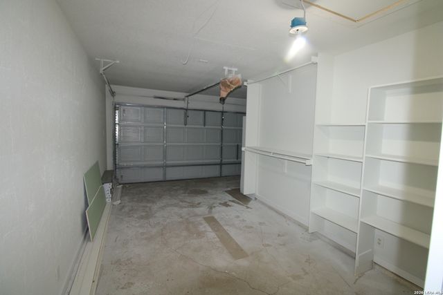 10002 BIRCH FIELD DR, San Antonio, TX 78245