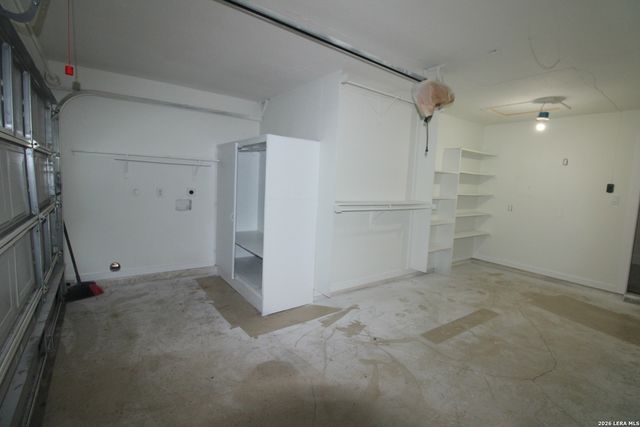 10002 BIRCH FIELD DR, San Antonio, TX 78245