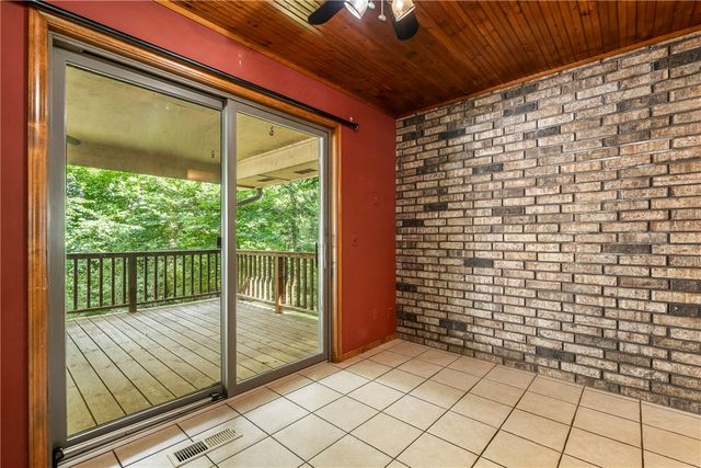 35 Fenchurch Drive, Bella Vista, AR 72715