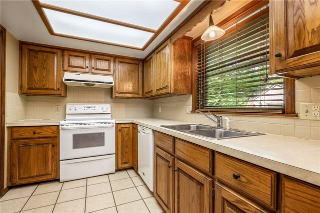 35 Fenchurch Drive, Bella Vista, AR 72715