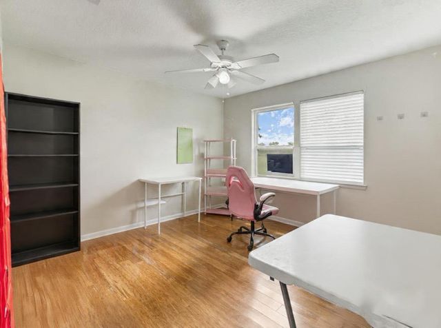 805 E Columbus, Wharton, TX 77488