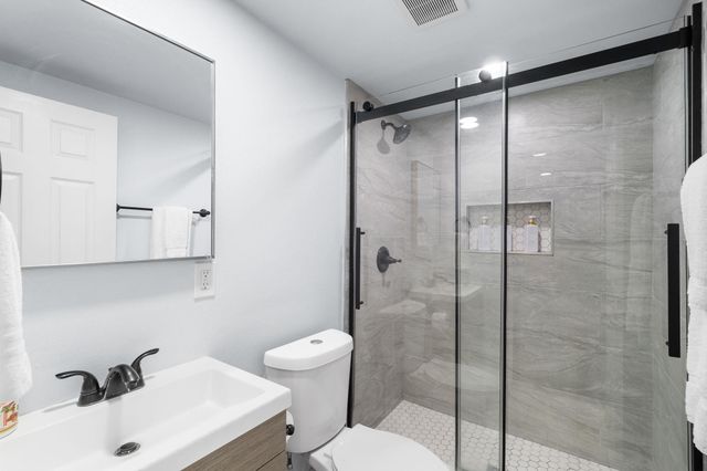 608 N Church ST, Georgetown, TX 78626