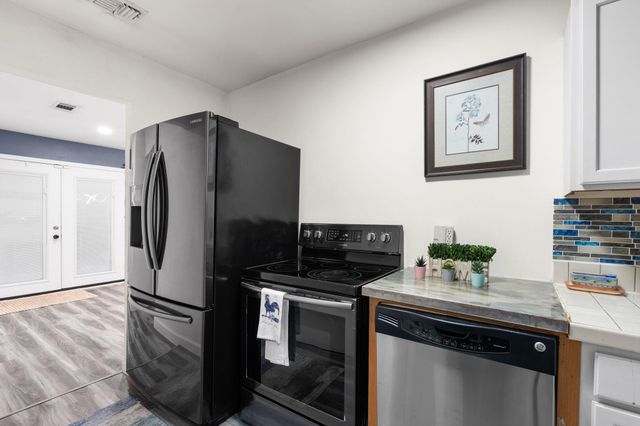 608 N Church ST, Georgetown, TX 78626