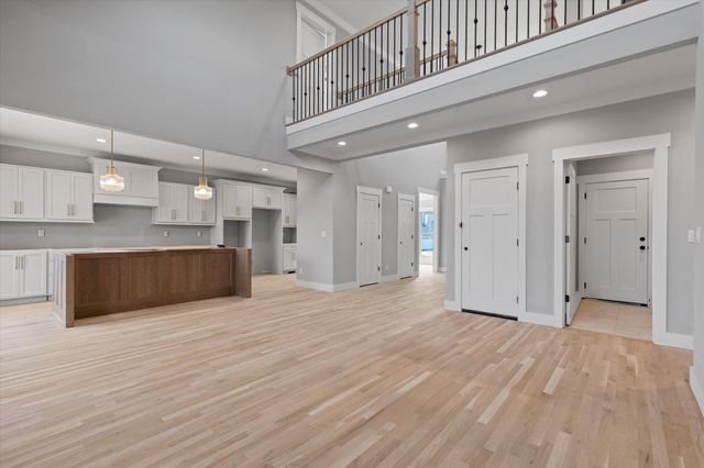 2150 River Watch Drive 24, Soddy Daisy, TN 37379