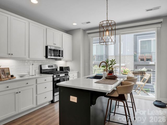 2237 Electric Lane, Charlotte, NC 28205