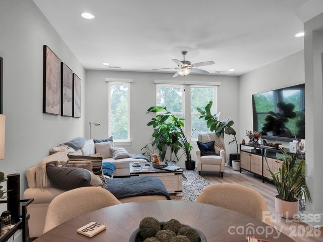 2237 Electric Lane, Charlotte, NC 28205