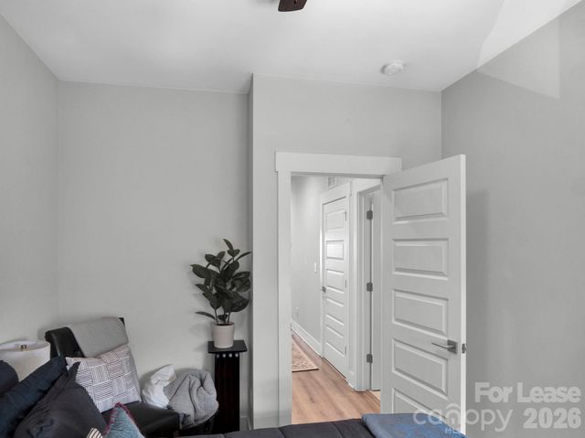2237 Electric Lane, Charlotte, NC 28205