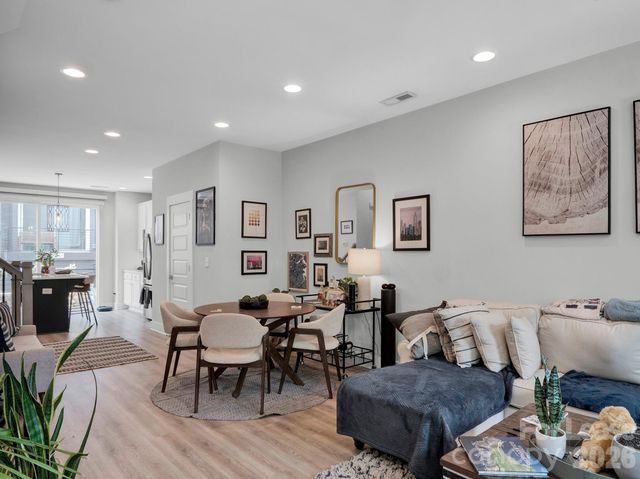 2237 Electric Lane, Charlotte, NC 28205