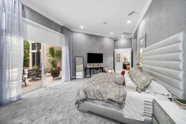 6517 Somerset Circle, Boca Raton, FL 33496