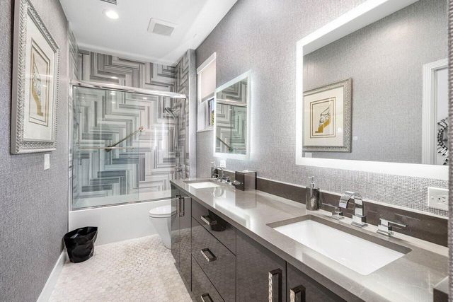 6517 Somerset Circle, Boca Raton, FL 33496